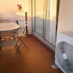 Climatise - Parking Prive - Emplacement Ideal A Apartment *
