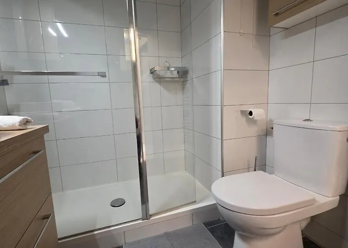 Climatise - Parking Prive - Emplacement Ideal A Apartment *